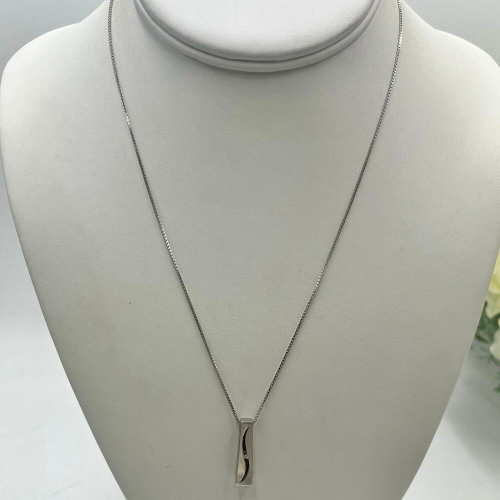 Sterling‎ Silver Vertical Bar Center Small Diamond Minimal Pendant Necklace 20"